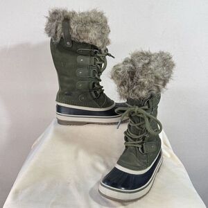 Sorel Joan of Arctic tall green winter boots sz 6 suede leather water resistant